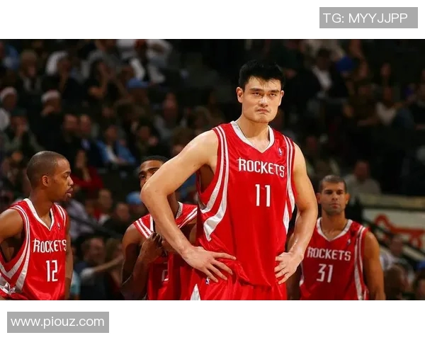 姚明对杨明的篮球生涯进行深度剖析与评价,展现两位巨星的不同风采与成就 姚明对杨明的篮球生涯进行深度剖析与评价,展现两位巨星的不同风采与成就